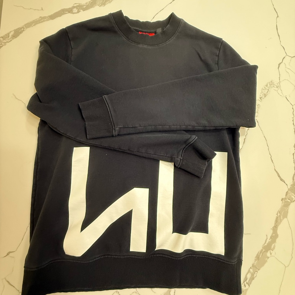 Hugo Boss Black and White Men's Sweater